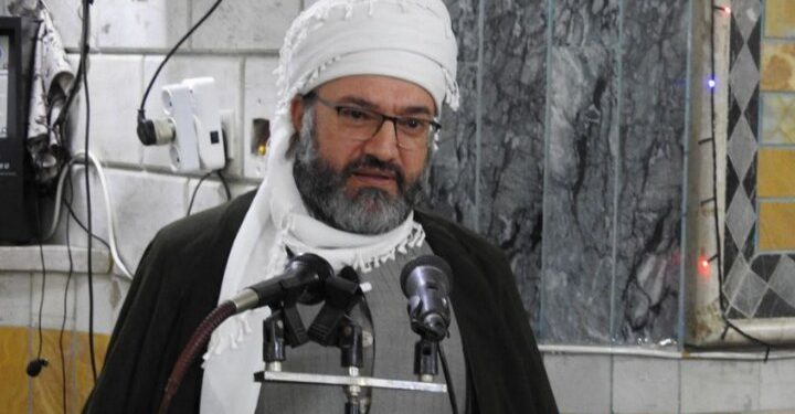 امام جمعه ی جوانرود: هفته وحدت، نماد صلح و دوستی پیروان راستین اسلام است