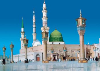 مدیر مرکز بزرگ اسلامی غرب کشور: وحدت از مهم‌ترین عوامل اقتدار امت اسلامی در جهان است