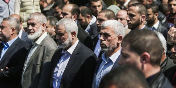 مقاومت همانند ققنوس دوباره سربر خواهد آورد