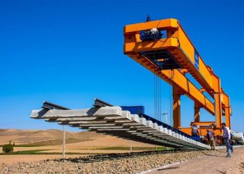 ۲۰۰ میلیون دلار اعتبار برای راه‌آهن کرمانشاه به خسروی اختصاص یافت