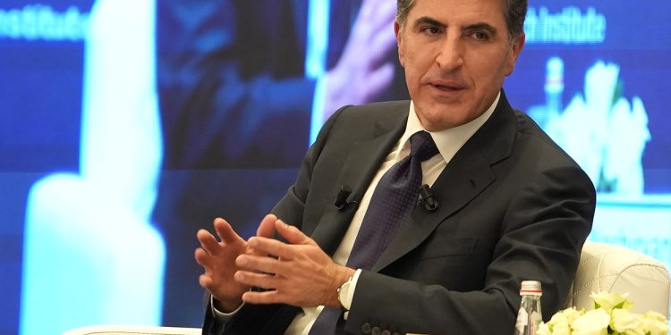 نچیروان بارزانی: دیدار با حضرت آیت‌الله خامنه‌ای و سفر مسعود پزشکیان به اربیل مرحله جدیدی از روابط با ایران است