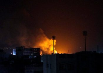 حمله هوایی بە پایتخت یمن