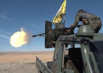 نیروهای سوریه دموکراتیک از ساکنان کوبانی خواست برای مقابلە با ترکیە سلاح به دست بگیرند