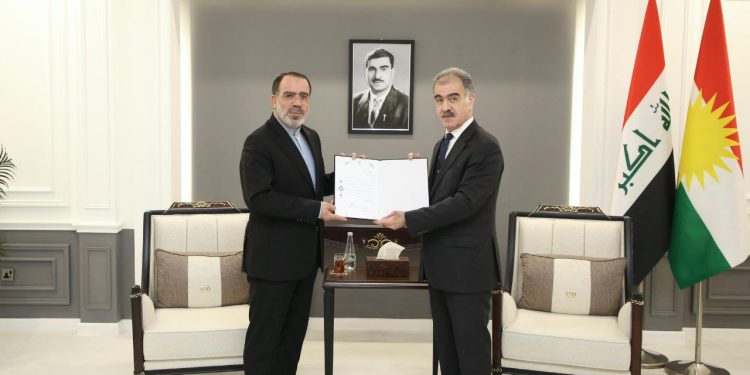 سرکنسول ایران در اربیل: امیدواریم بە توسعه در همه مناسبات با اقلیم کردستان دست یابیم