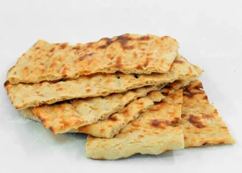 ایرانی‌ها سالی ۱۱۷ کیلو نان می‌خورند/ 2.5 برابر میانگین جهانی