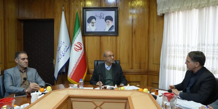 استاندار کرمانشاه: بانک های استان باید تعهدات خود در پرداخت تسهیلات خوداشتغالی مددجویان را اجرایی کنند