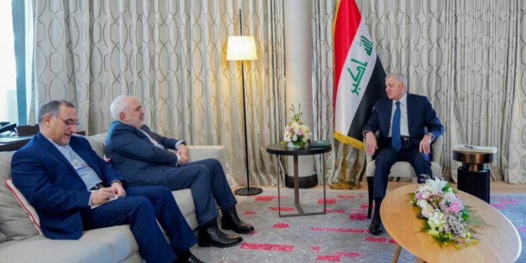 تاکید رئیس جمهور عراق بر اهمیت یکپارچه سازی دیدگاهها در راستای تحکیم ثبات در منطقه