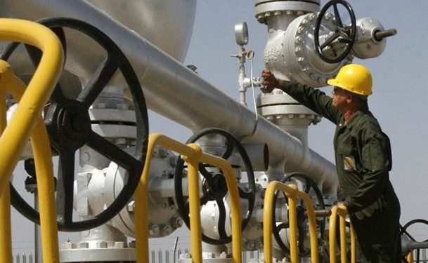 توافق عراق با شرکت نفتی بریتانیایی *بریتیش پترولیوم * با هدف توسعه چهار میدان نفتی در کرکوک و کاهش گازسوزی