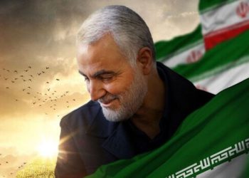 معاون تعلیم و تربیت سازمان بسیج مستضعفین: نقش حاج قاسم در جبهەهای جنگ و دیپلماتیک بی‌بدیل بود