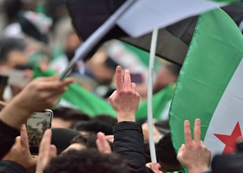 تصمیم دولت سوریه به اخراج 300 هزار کارمند وارد فاز اجرایی شد