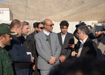 استاندار کرمانشاه: تکمیل بیمارستان ۶۴ تختخوابی مطالبه مردم روانسر از مسئولان است