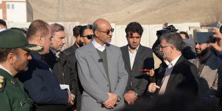 استاندار کرمانشاه: تکمیل بیمارستان ۶۴ تختخوابی مطالبه مردم روانسر از مسئولان است
