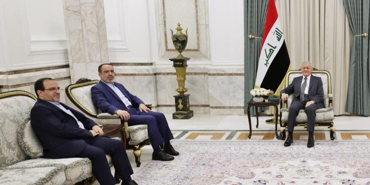 در دیدار با سرکنسول ایران در اربیل؛ تاکید رئیس جمهور عراق بر تقویت روابط فی مابین