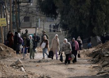 40 هزار فلسطینی از کرانه باختری آوارە شدەاند