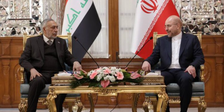 رئیس پارلمان عراق در تهران: نباید اجازه دهیم امنیت و ثبات منطقه مورد تهاجم قرار بگیرد