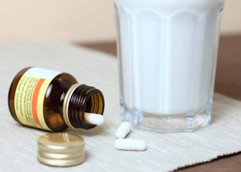 چه داروهایی را می توان با شیر مصرف  کرد؟