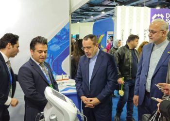 بازدید سرکنسول ایران در اربیل از “نمایشگاه بین المللی سلامت اربیل”