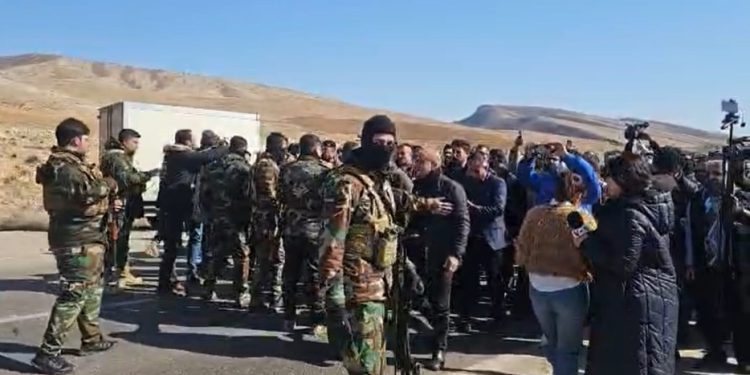 نیروهای امنیتی حزب دمکرات کردستان از ورود معلمان ناراضی به اربیل جلوگیری کردند