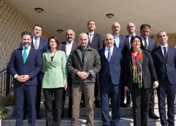 دیدار بافل طالبانی با هیأت حزب DEM و حمایت از مذاکرات صلح کردها در ترکیه