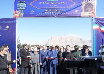 ابرپروژه بازسازی باند و سطوح پروازی فرودگاه کرمانشاه افتتاح شد