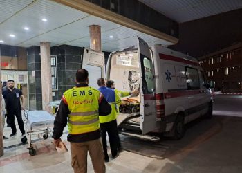 واژگونی اتوبوس زائران عتبات عالیات در محور اسلام‌آبادغرب – کرمانشاه / ۳۹ نفر مصدوم شدند