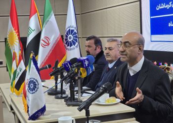 امضای تفاهمنامه مشترک بین اتاقهای بازرگانی کرمانشاه و ۴ استان عراق / آغاز مرحلهای جدید از همکاریهای تجاری کرمانشاه و عراق