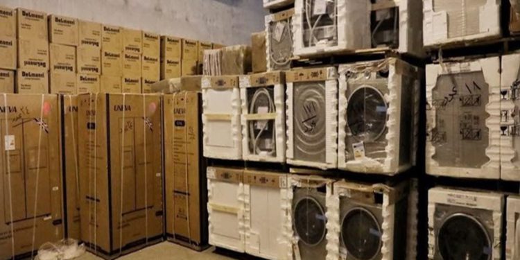 کشف يکصد ميلياردی لوازم خانگی قاچاق در جوانرود