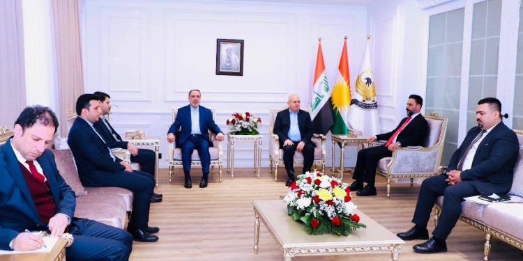 بررسی چگونگی رفع موانع و مشکلات شرکت های ایرانی فعال در اقلیم کردستان