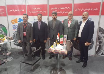 بازدید رایزن اقتصادی کنسولگری جمهوری اسلامی از پاویون ایران در نمایشگاه بین المللی خودرو اربیل