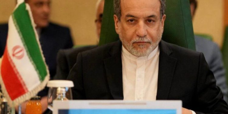 عراقچی ضمن هشدار بە رژیم صهیونیستی؛ برنامه هسته ای ایران را نمی توان با حمله نظامی نابود کرد