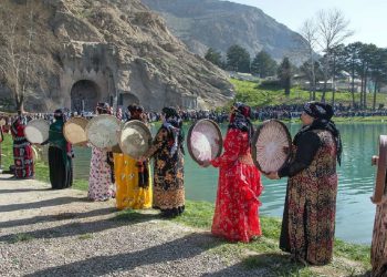 جشن بزرگ کرمانشاه پایتخت فرهنگی شهرهای آسیایی برگزار می‌شود