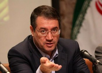 استاندار آذربایجان غربی: ارتباط تجاری با اقلیم کردستان علاوه بر مزایای اقتصادی، از نظر امنیتی حائز اهمیت است