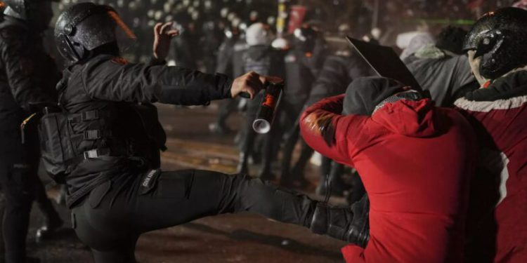 ادامه اعتراضات در ترکیه؛ افزایش شمار بازداشت شدگان بە 1400 نفر