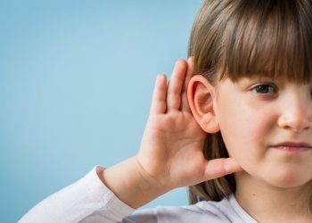وجود بیش از 1.5میلیارد کم‌شنوا در جهان/ دلایل بروز کم‌شنوایی