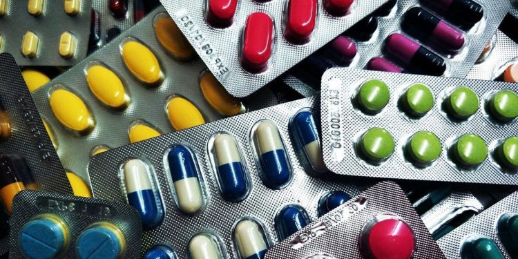 داروهای تاریخ گذشته را چگونه امحاء کنیم؟