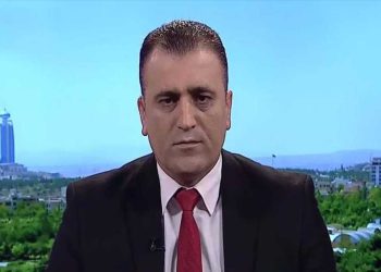 واکاوی چالش‌ها و موانع پیش روی اجرای توافق‌ میان مظلوم عبدی و احمد شرع 