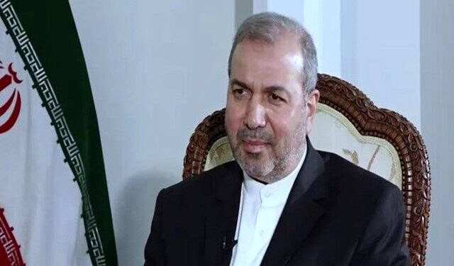 سفیر ایران در عراق: درخصوص برنامە هستە ای مذاکرە می کنیم / حشد الشعبی منحل نخواهد شد