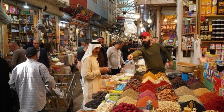 مقایسه روند 23 ساله شاخص تورم مواد غذایی  در ایران و عراق