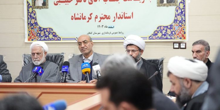 در شورای اداری کنگاور چه گذشت ؟+ تصویر