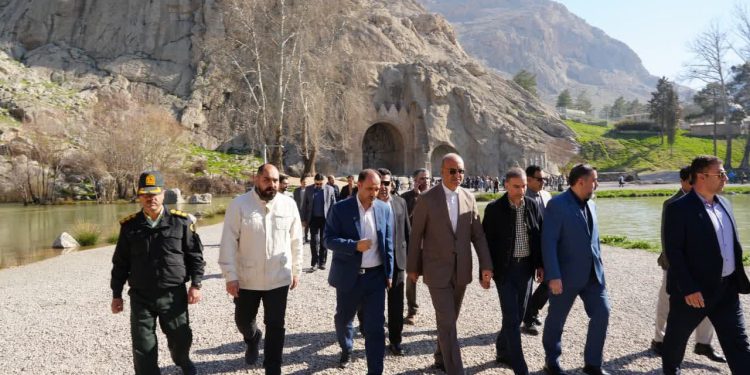 کرمانشاه آماده میزبانی از مسافران نوروزی است/ پیگیری دریافت مجوز تله‌کابین طاق‌بستان