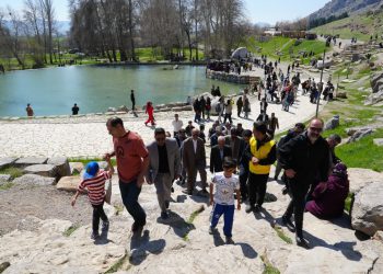 ۹۷ درصد ظرفیت مراکز اقامتی پر شد/اسکان ۱۵۷ هزار مسافر نوروزی در کرمانشاه