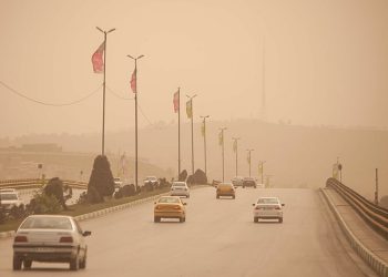 مردم از تردد‌های غیر‌ضروری در هوای آلوده بپرهیزند