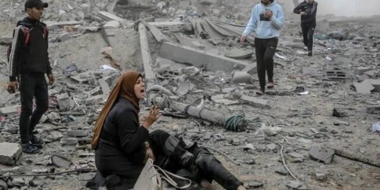 ادامە حملات هوایی اسرائیل به مناطق مختلف نوار غزە