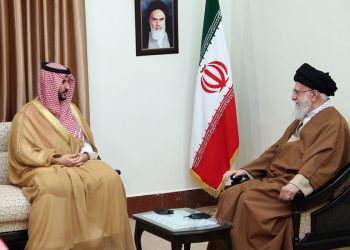 تقدیم پیام پادشاه عربستان به رهبر انقلاب