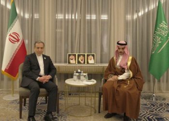 گفتگوی عراقچی و بن فرحان دربارە آخرین تحولات مذاکرات ایران و امریکا