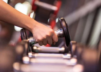 تمرینات ورزشی آخر شب کیفیت خواب را مختل می کنند