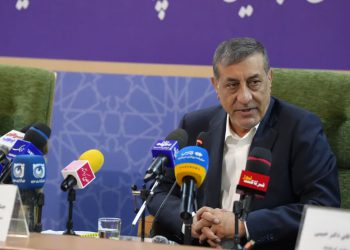 تکمیل راه‌آهن کرمانشاه به خسروی و بغداد در اولویت دولت قرار دارد/ مرز خسروی، محور توسعه روابط تجاری با عراق می‌شود