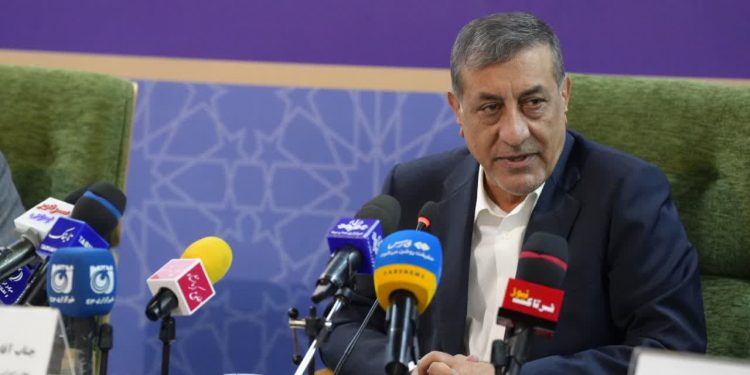 تکمیل راهآهن کرمانشاه به خسروی و بغداد در اولویت دولت قرار دارد/ مرز خسروی، محور توسعه روابط تجاری با عراق میشود