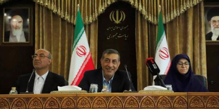 تاکید قائم‌پناه بر همکاری لازم در اجرای پروژه RDF در کرمانشاه