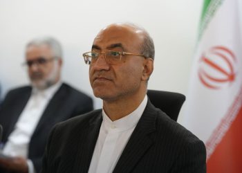 استاندار کرمانشاه:روابط اقتصادی، علمی و فرهنگی کرمانشاه و حلبچه توسعه می‌یابد/دو مرز شیخ صله و سازان وارد چرخه فعالیت می‌شوند